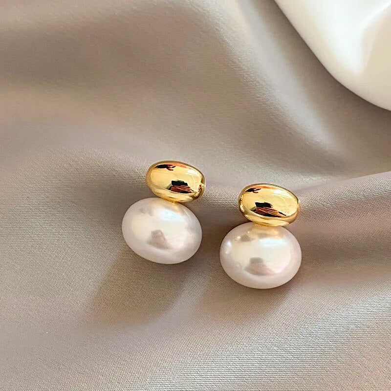 New French Pearl Earrings 2024